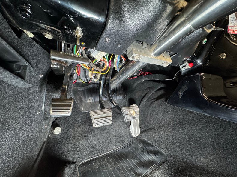 Chevrolet-Camaro-1967-Black-Black-40