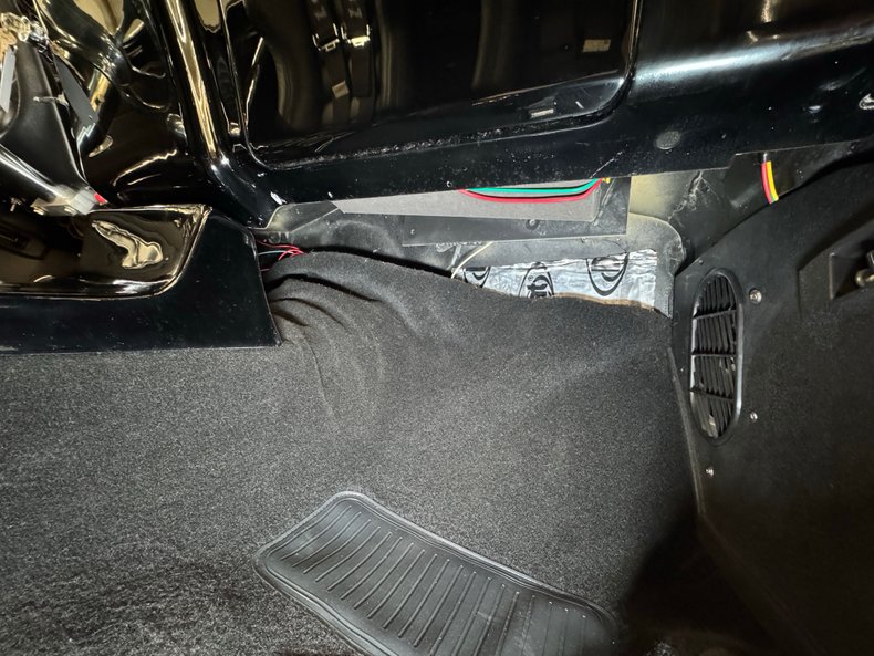 Chevrolet-Camaro-1967-Black-Black-41