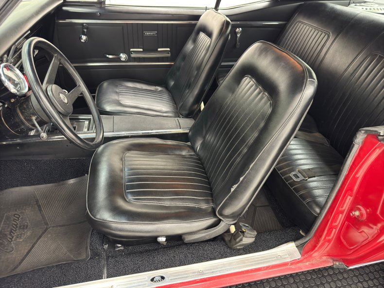 Chevrolet-Camaro-1967-Bolero-Red-Black-31