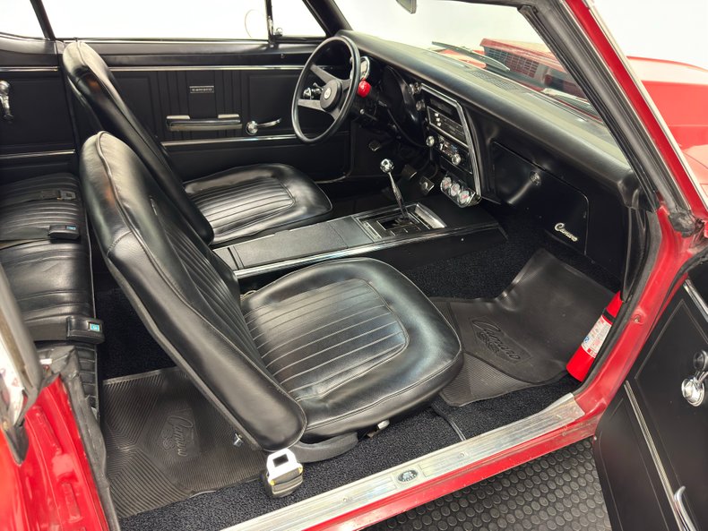 Chevrolet-Camaro-1967-Bolero-Red-Black-35