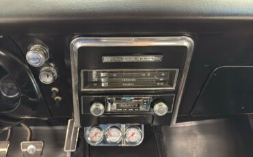 Chevrolet-Camaro-1967-Bolero-Red-Black-42