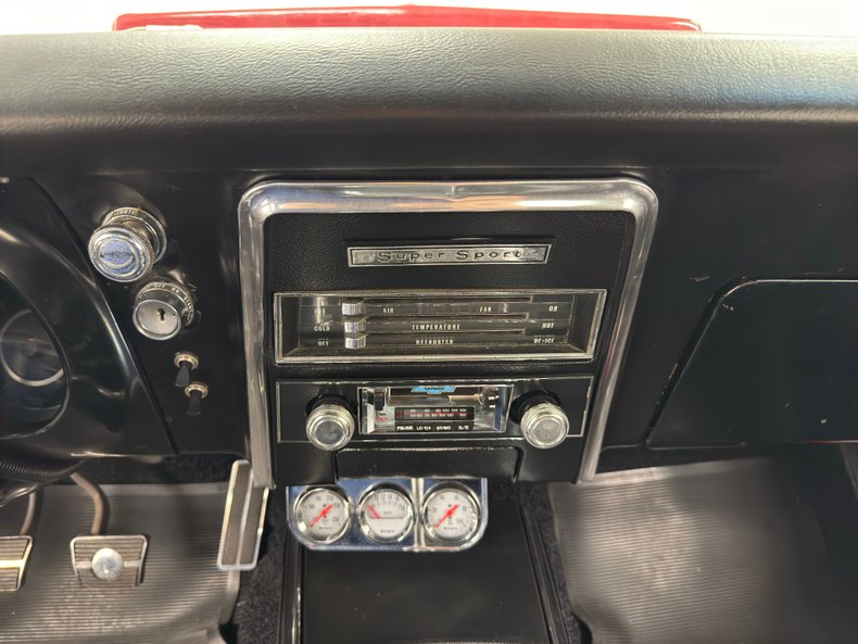 Chevrolet-Camaro-1967-Bolero-Red-Black-42