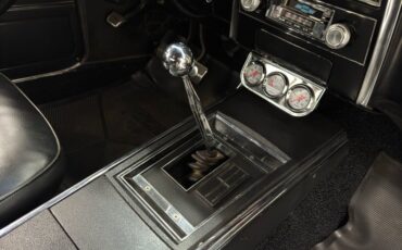 Chevrolet-Camaro-1967-Bolero-Red-Black-44