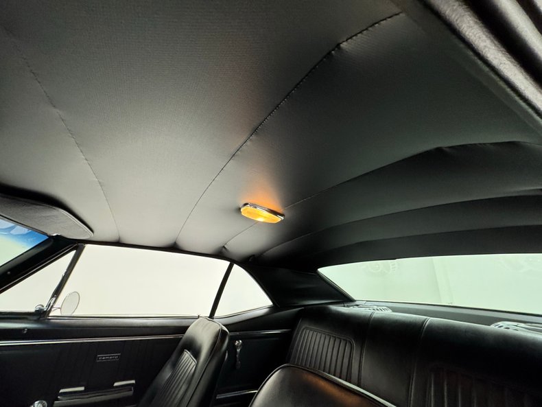 Chevrolet-Camaro-1967-Bolero-Red-Black-48