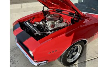 Chevrolet-Camaro-1967-Flame-Red-Black-11