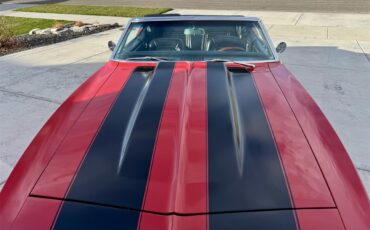 Chevrolet-Camaro-1967-Flame-Red-Black