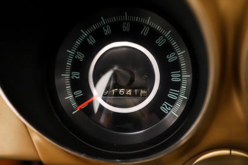 Chevrolet-Camaro-1967-Granada-Gold-Gold-11