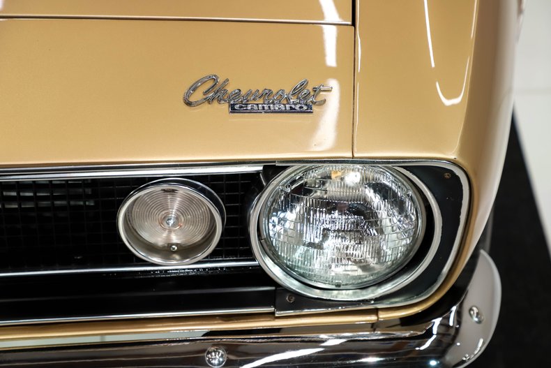 Chevrolet-Camaro-1967-Granada-Gold-Gold-16