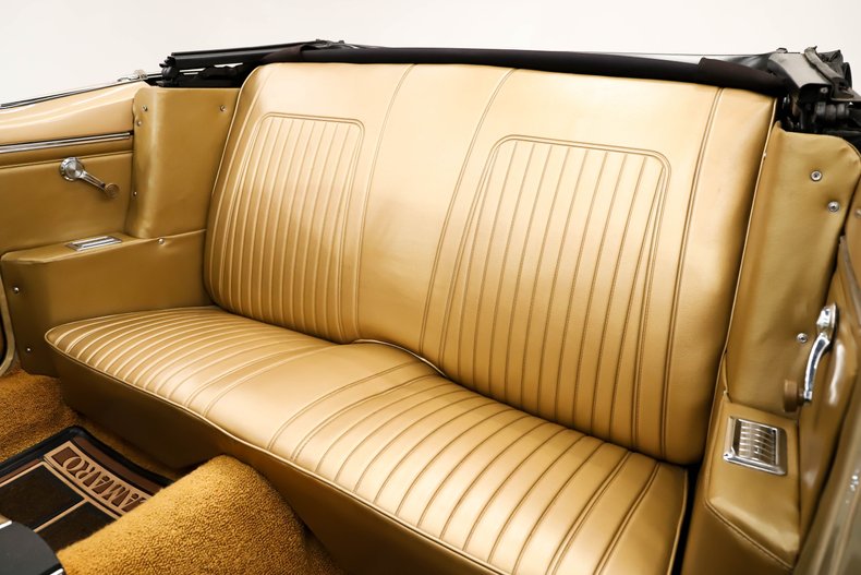 Chevrolet-Camaro-1967-Granada-Gold-Gold-18