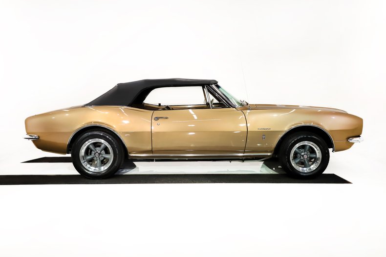 Chevrolet-Camaro-1967-Granada-Gold-Gold-32