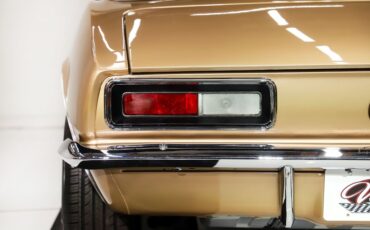 Chevrolet-Camaro-1967-Granada-Gold-Gold-41