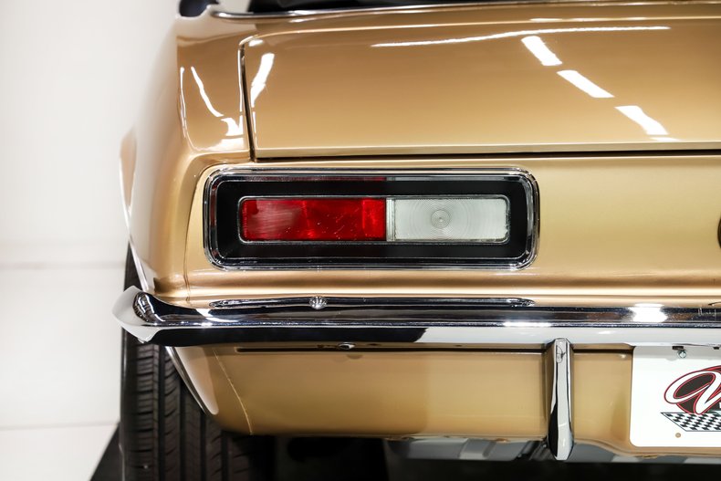 Chevrolet-Camaro-1967-Granada-Gold-Gold-41