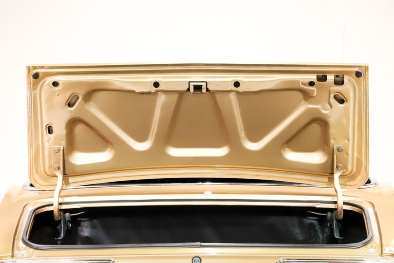 Chevrolet-Camaro-1967-Granada-Gold-Gold-45