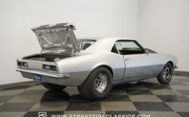 Chevrolet-Camaro-1968-30