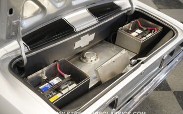 Chevrolet-Camaro-1968-33