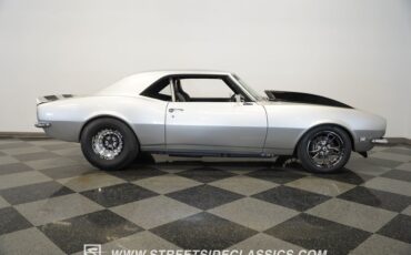 Chevrolet-Camaro-1968-40