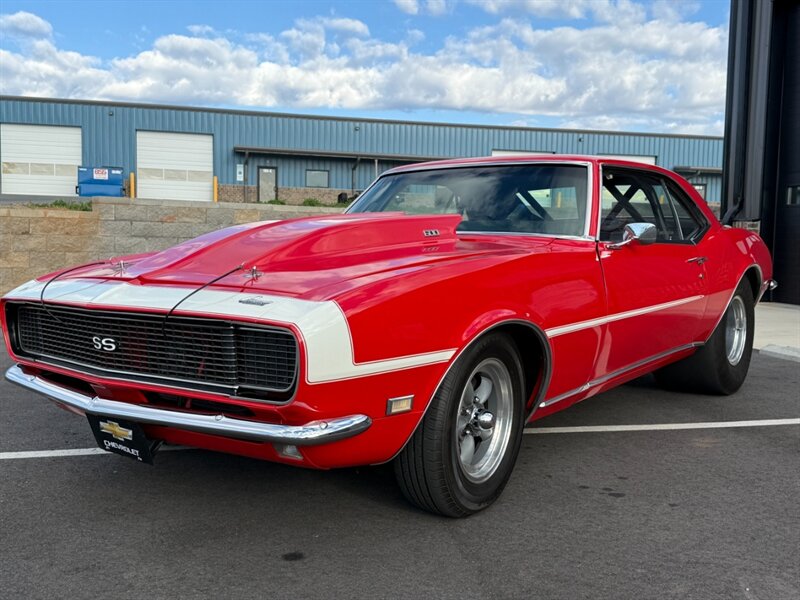 Chevrolet-Camaro-1968-Black-Black-1
