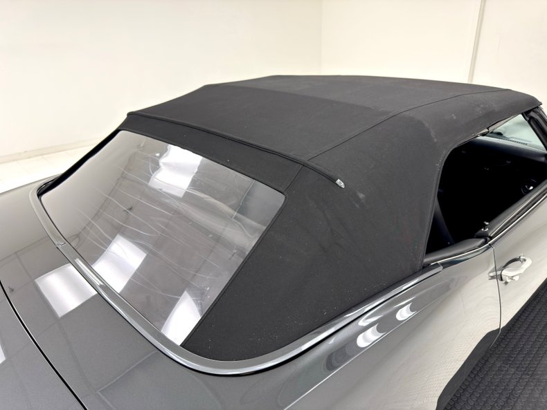 Chevrolet-Camaro-1968-Cyber-Gray-Metallic-Black-15