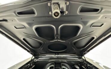 Chevrolet-Camaro-1968-Cyber-Gray-Metallic-Black-16