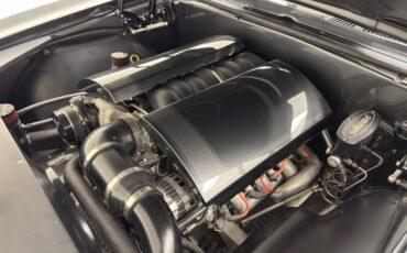 Chevrolet-Camaro-1968-Cyber-Gray-Metallic-Black-27