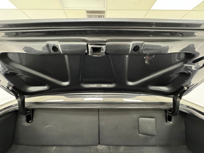 Chevrolet-Camaro-1968-Cyber-Gray-Metallic-Black-28