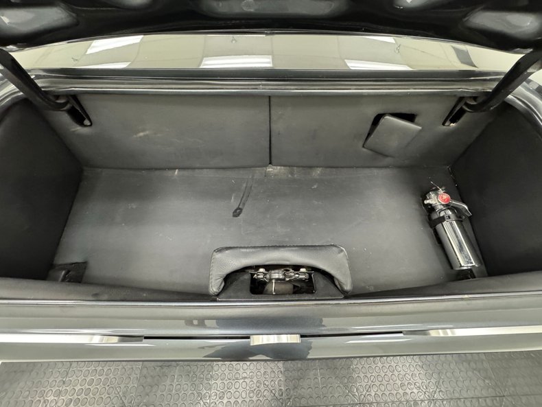 Chevrolet-Camaro-1968-Cyber-Gray-Metallic-Black-33