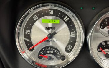 Chevrolet-Camaro-1968-Cyber-Gray-Metallic-Black-41