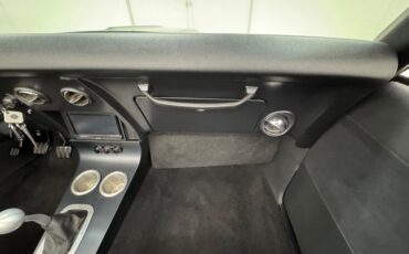 Chevrolet-Camaro-1968-Cyber-Gray-Metallic-Black-43