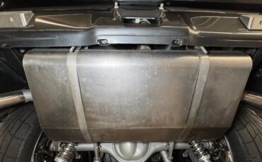 Chevrolet-Camaro-1968-Cyber-Gray-Metallic-Black-48