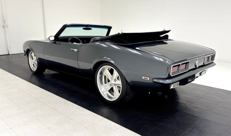 Chevrolet-Camaro-1968-Cyber-Gray-Metallic-Black-5