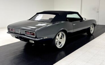 Chevrolet-Camaro-1968-Cyber-Gray-Metallic-Black-7