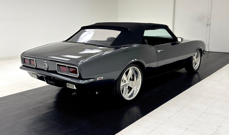 Chevrolet-Camaro-1968-Cyber-Gray-Metallic-Black-7