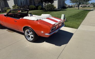 Chevrolet-Camaro-1968-Hugger-orange-Orangewhie-3