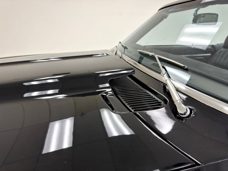 Chevrolet-Camaro-1969-Black-Black-18