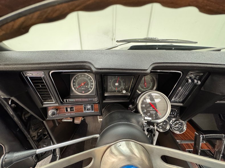 Chevrolet-Camaro-1969-Black-Black-2