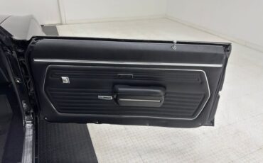 Chevrolet-Camaro-1969-Black-Black-42