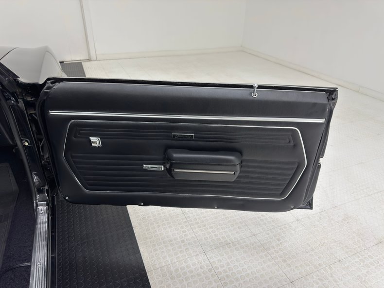 Chevrolet-Camaro-1969-Black-Black-42