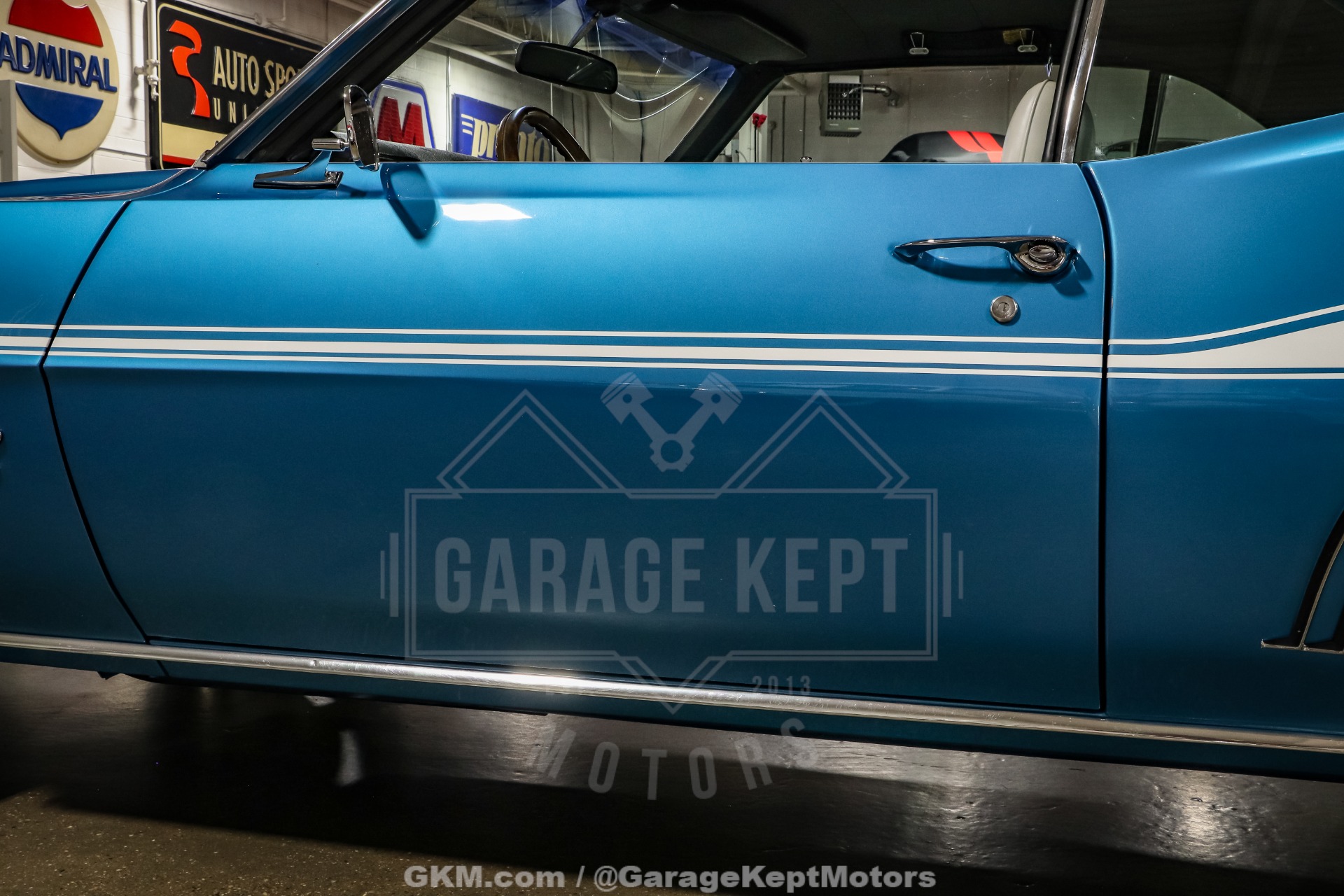 Chevrolet-Camaro-1969-Blue-White-13