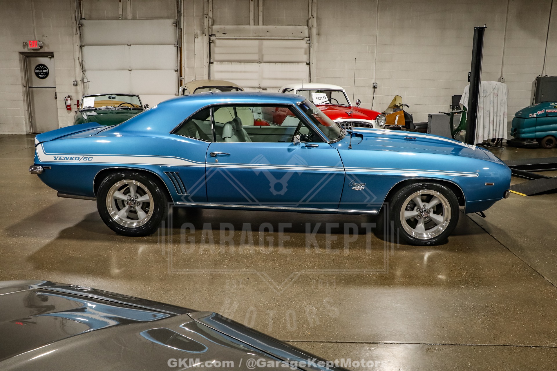 Chevrolet-Camaro-1969-Blue-White-19