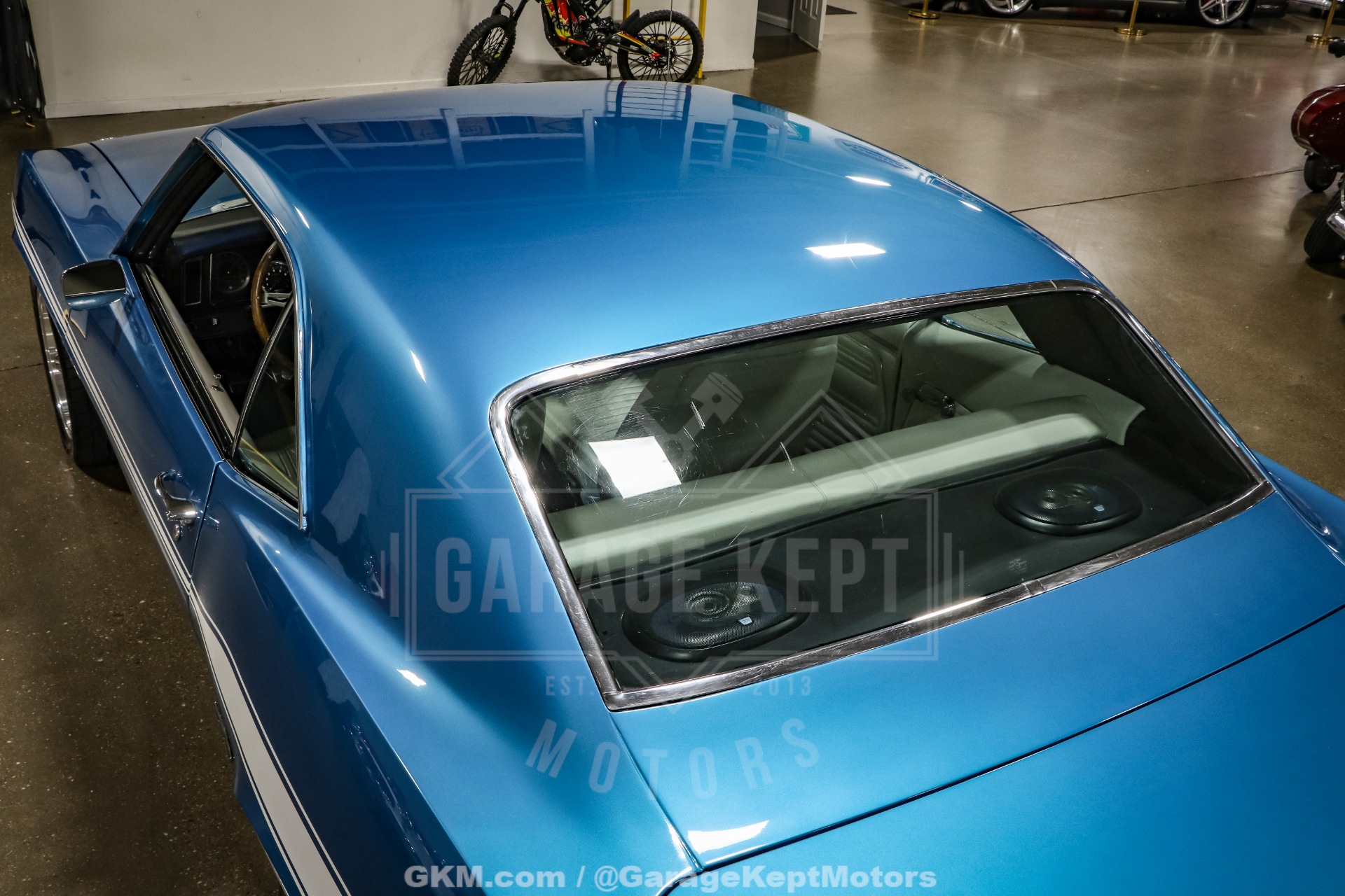 Chevrolet-Camaro-1969-Blue-White-39