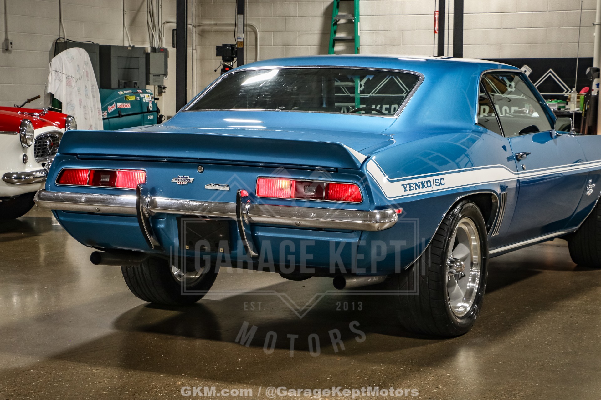 Chevrolet-Camaro-1969-Blue-White-46