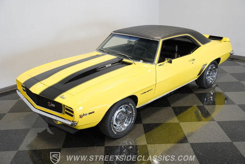 Chevrolet-Camaro-1969-Daytona-Yellow-Black-1