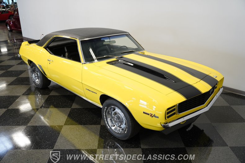 Chevrolet-Camaro-1969-Daytona-Yellow-Black-13