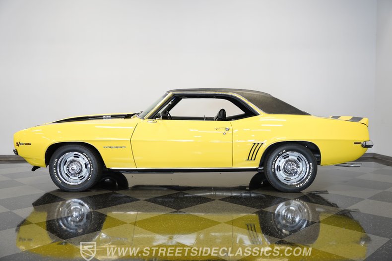 Chevrolet-Camaro-1969-Daytona-Yellow-Black-14