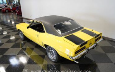 Chevrolet-Camaro-1969-Daytona-Yellow-Black-16