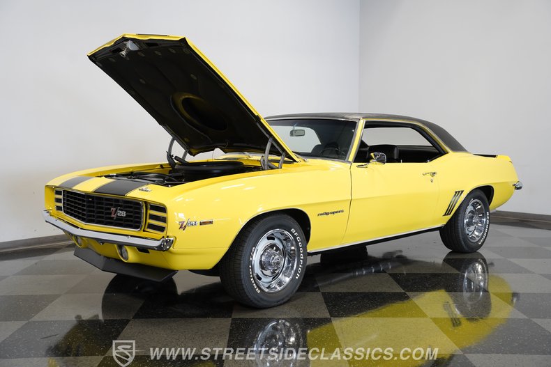Chevrolet-Camaro-1969-Daytona-Yellow-Black-28
