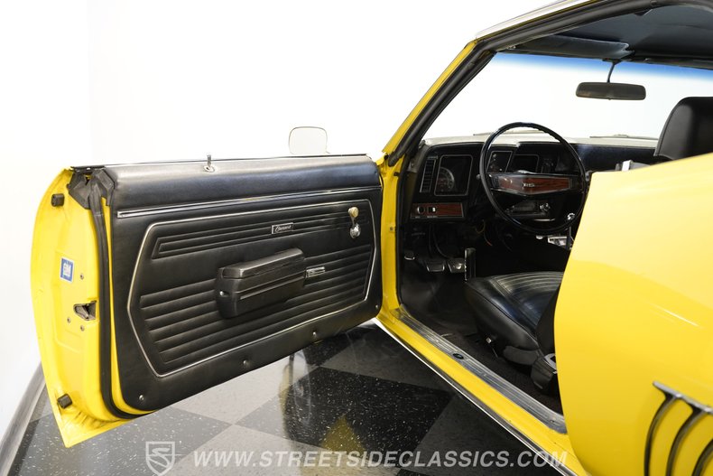 Chevrolet-Camaro-1969-Daytona-Yellow-Black-32
