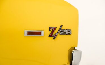 Chevrolet-Camaro-1969-Daytona-Yellow-Black-37