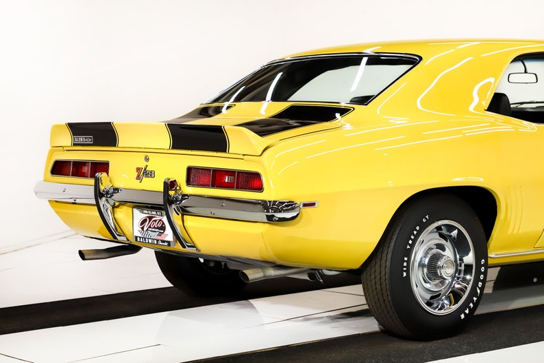 Chevrolet-Camaro-1969-Daytona-Yellow-Black-42