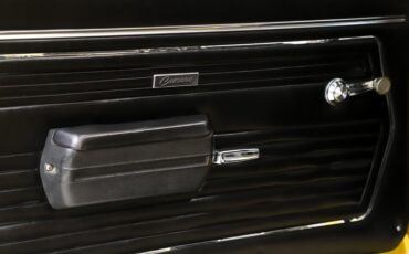 Chevrolet-Camaro-1969-Daytona-Yellow-Black-7